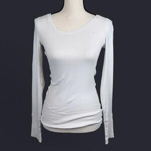 Y2K Abercrombie & Fitch White Long Sleeve Basic Tee Size Medium